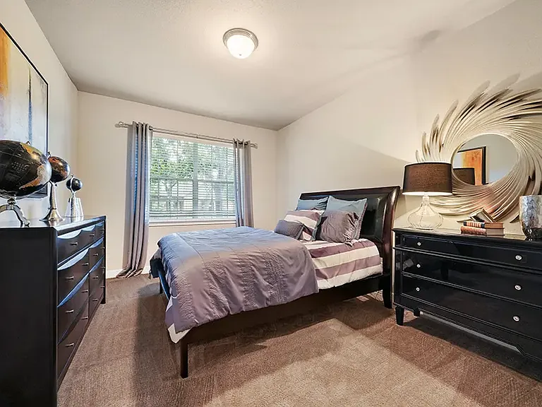 River Pointe Apartments — Photo 29