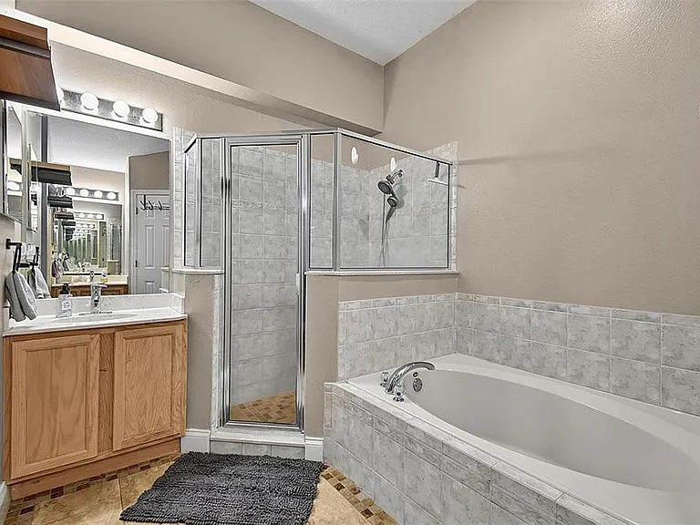 61 Francis Ln — Photo 35