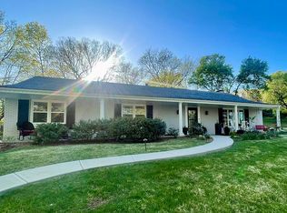 2500 Westwood Dr, Leavenworth, KS 66048
