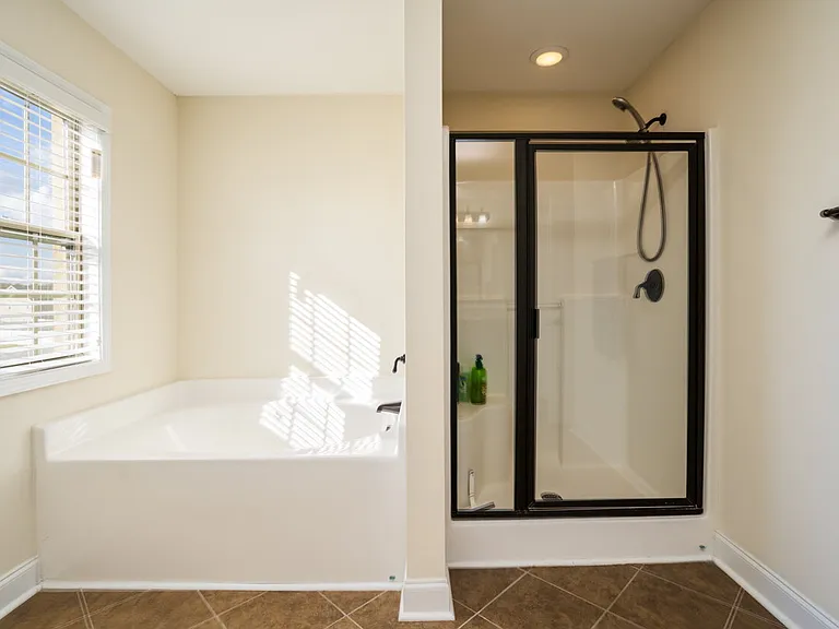 965 McCathern Ave — Photo 36
