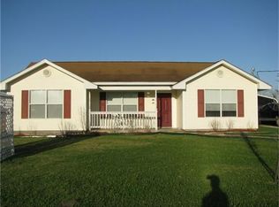 12827 Country Lea Ln, Alvin, TX 77511