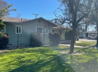 808 S Giddings St, Visalia, CA 93277