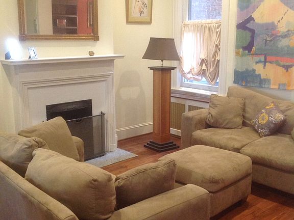 3rd image of 1145 West Ave