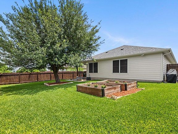 2nd image of 631 Reliance Dr