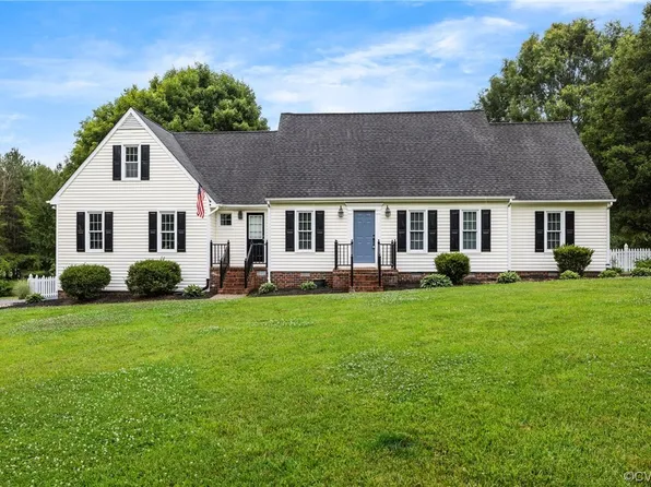 561 Fords Rd, Manakin Sabot, VA 23103