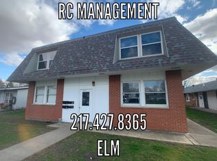 619 W Elm St APT 1, Hoopeston, IL 60942