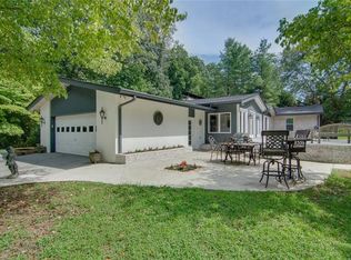 205 Shadow Valley Rd, High Point, NC 27262