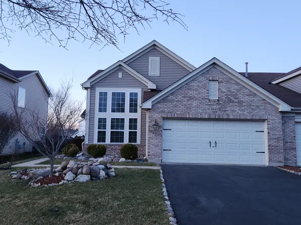 1848 Spinnaker St, Hampshire, IL 60140