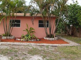 5649 S 37th St, Greenacres, FL 33463