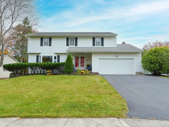 3 Stonehenge Drive, Albany, NY 12203