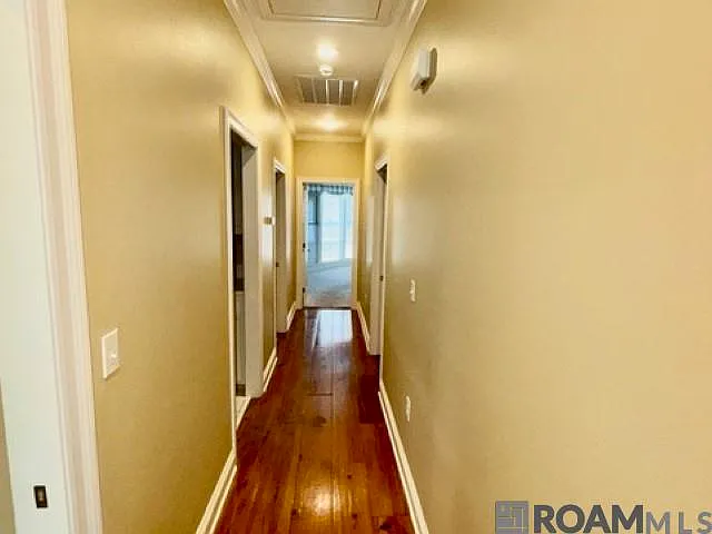 16756 Amberwood Dr — Photo 18