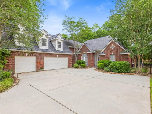 106 Lazy Springs Dr, Montgomery, TX 77356