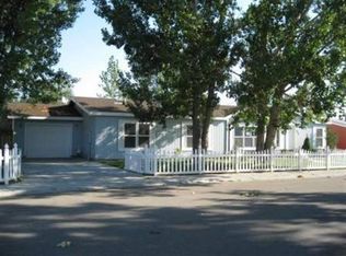 930 W Brookwood Ct, Nampa, ID 83686