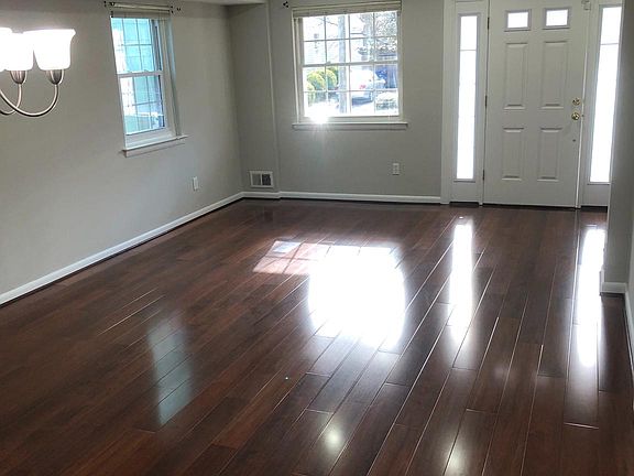 3rd image of 314-314A Hume Ave