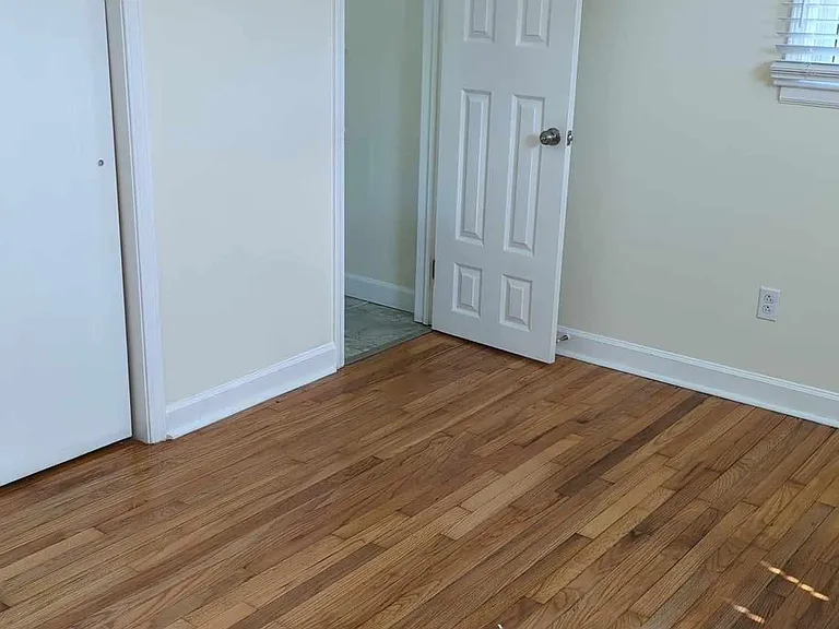 108 Albain Cir — Photo 13