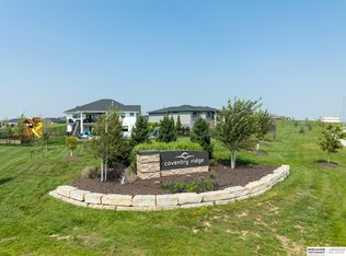 6604 S 207th Ave, Elkhorn, NE 68022