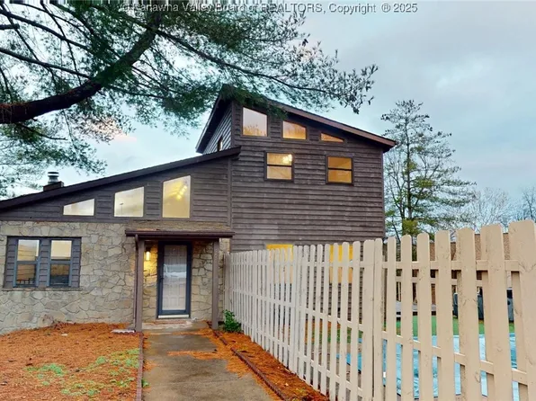 100 Stonewood Dr, Huntington, WV 25705