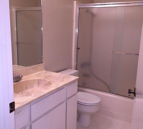 5th image of 19316 Vineyard Ln