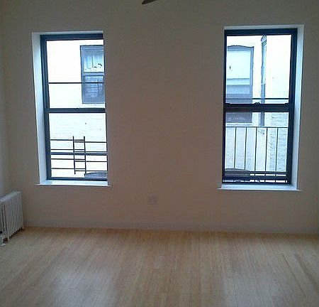 5th image of 301 Saint Nicholas Ave