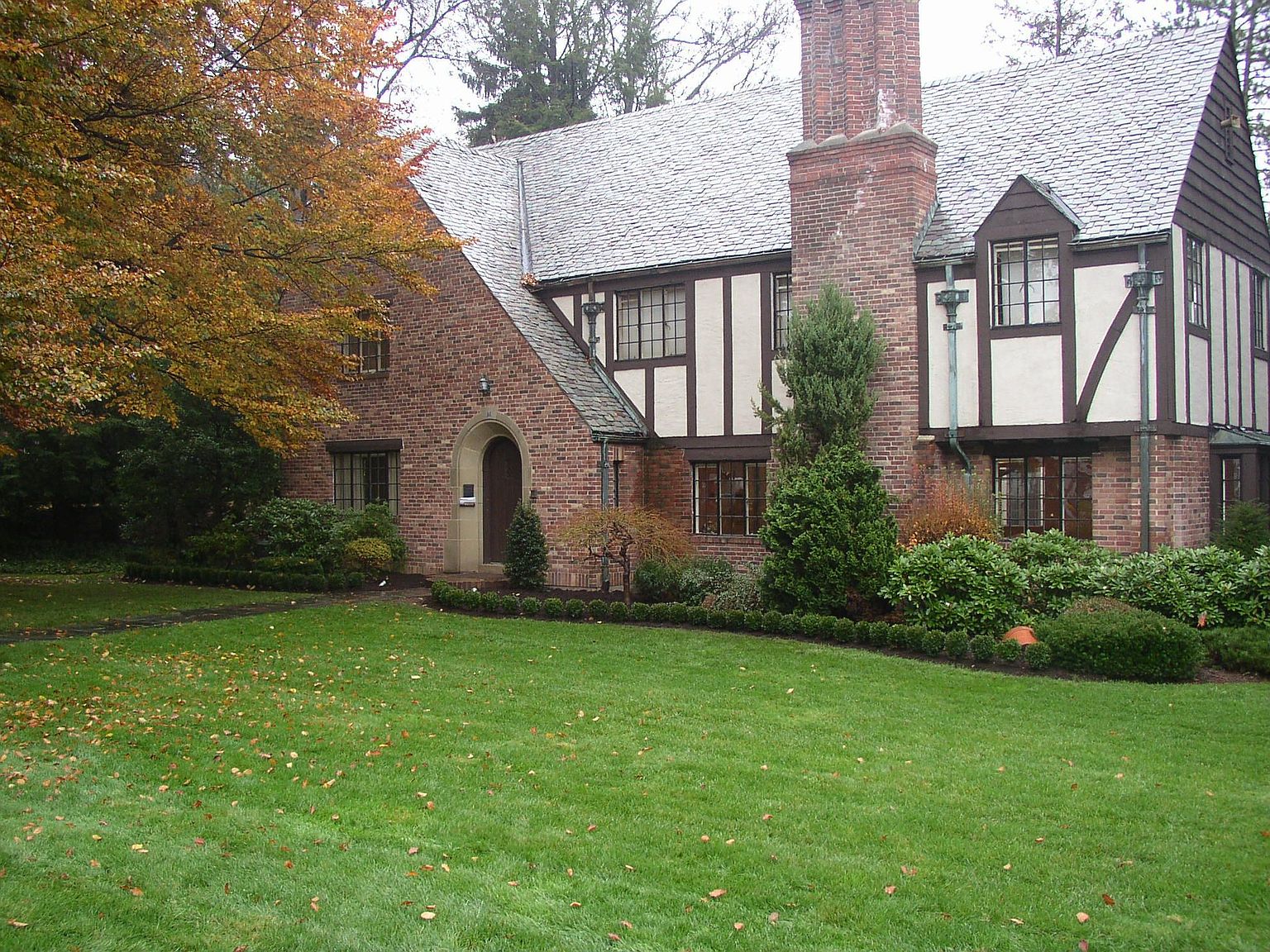 36 Colony Rd, West Hartford, CT 06117 Zillow