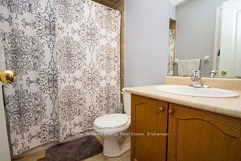 3 bed, $2,495 — Photo 4