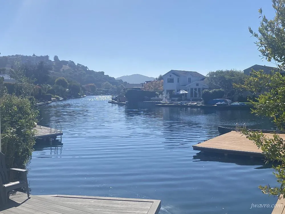 Newly Built 5-Bed Home w/ Private Dock — Photo 3