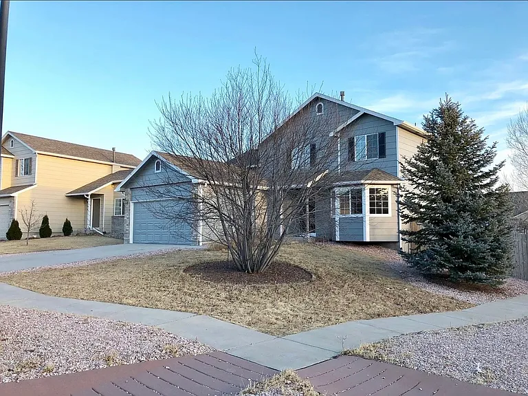 6225 Elkhead Dr — Photo 2