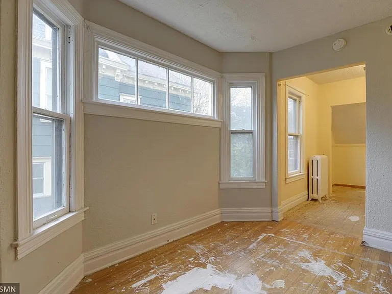 432 Dewey St — Photo 3