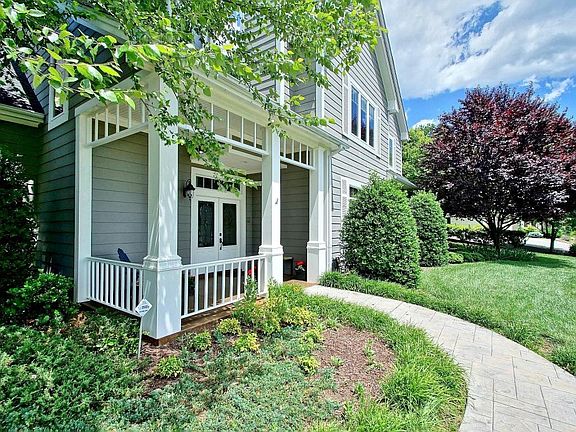 5th image of 6322 Roselawn Court Dr
