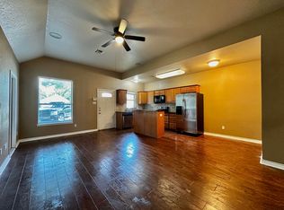 2016 S 8th St #C11542AA0, Waco, TX 76706