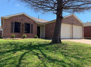 302 Trenton Dr, Wylie, TX 75098
