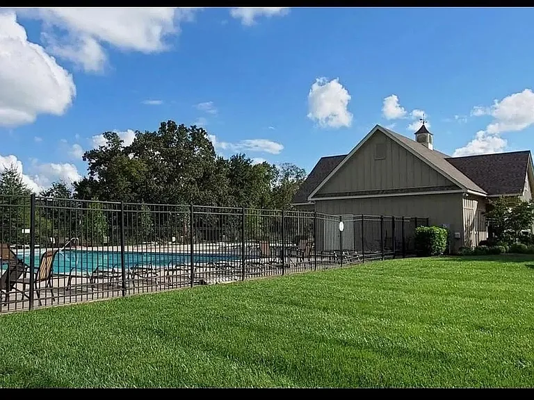 2220 Hospitality Ln — Photo 20