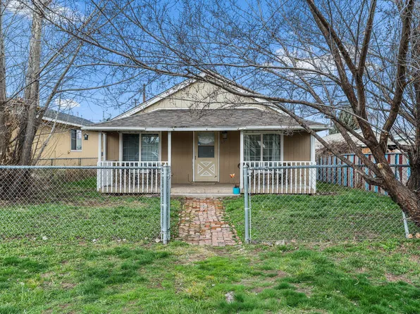 859 NW Ewen St, Prineville, OR 97754