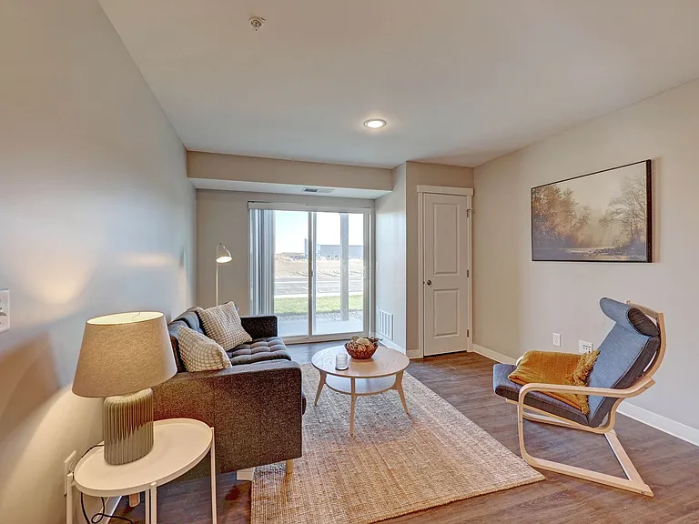 The Heights I - Apartments — Photo 20