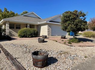 208 Coronado Cir, Kerrville, TX 78028