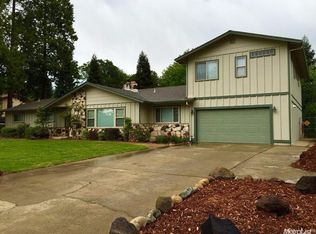 1702 Country Club Dr, Placerville, CA 95667