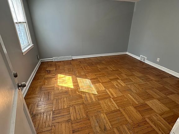 3rd image of 3341 Indian Queen Ln #1