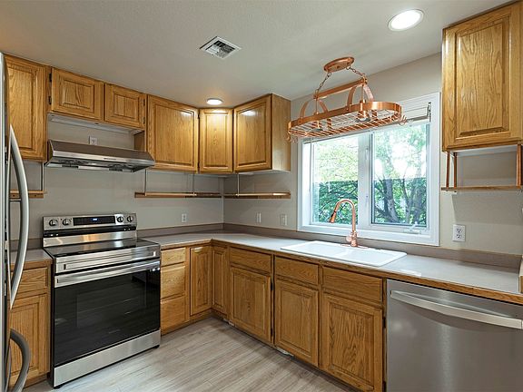 5th image of 2070 Cooper St APT 631