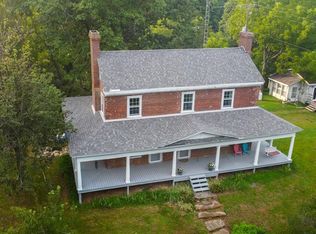 61 Caprine Ln, Independence, VA 24348