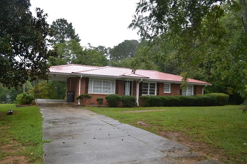 1st image of 709 Bowdon St