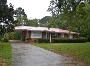 709 Bowdon St, Tallapoosa, GA 30176