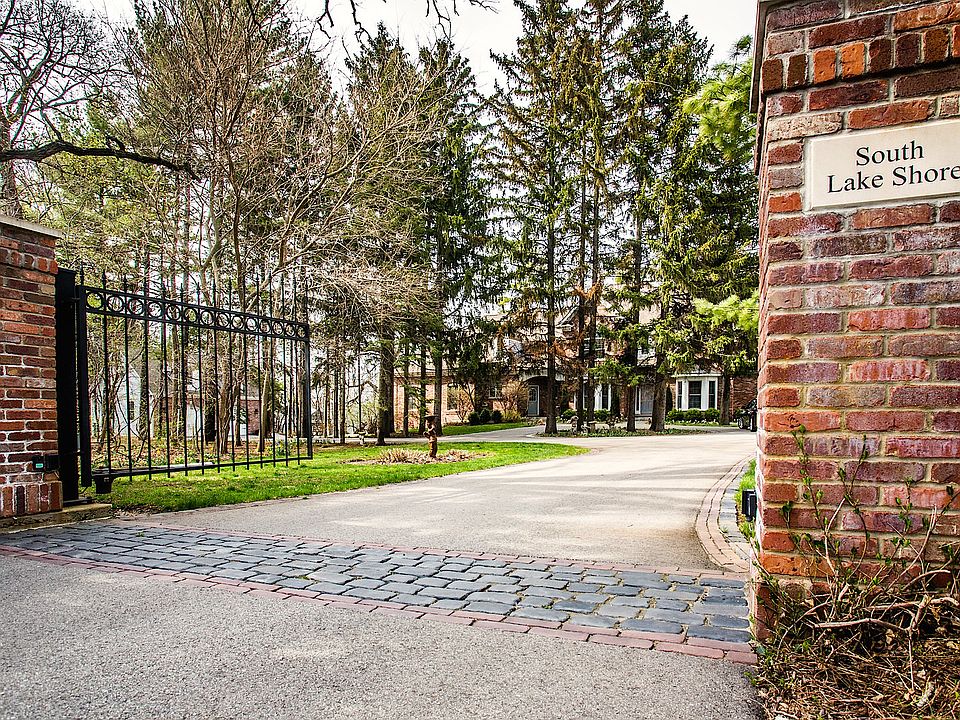 W3036 S Lakeshore Dr, Lake Geneva, WI 53147 | Zillow