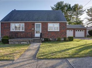 928 Tolstoy St, Freemansburg, PA 18017