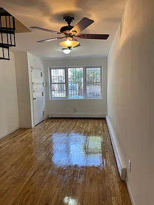 Rented by Moving Forward Real Estate NYC | media 32