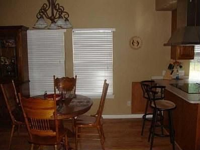 3rd image of 533 County Road 207