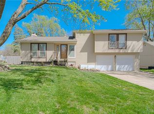 9113 Constance St, Lenexa, KS 66215