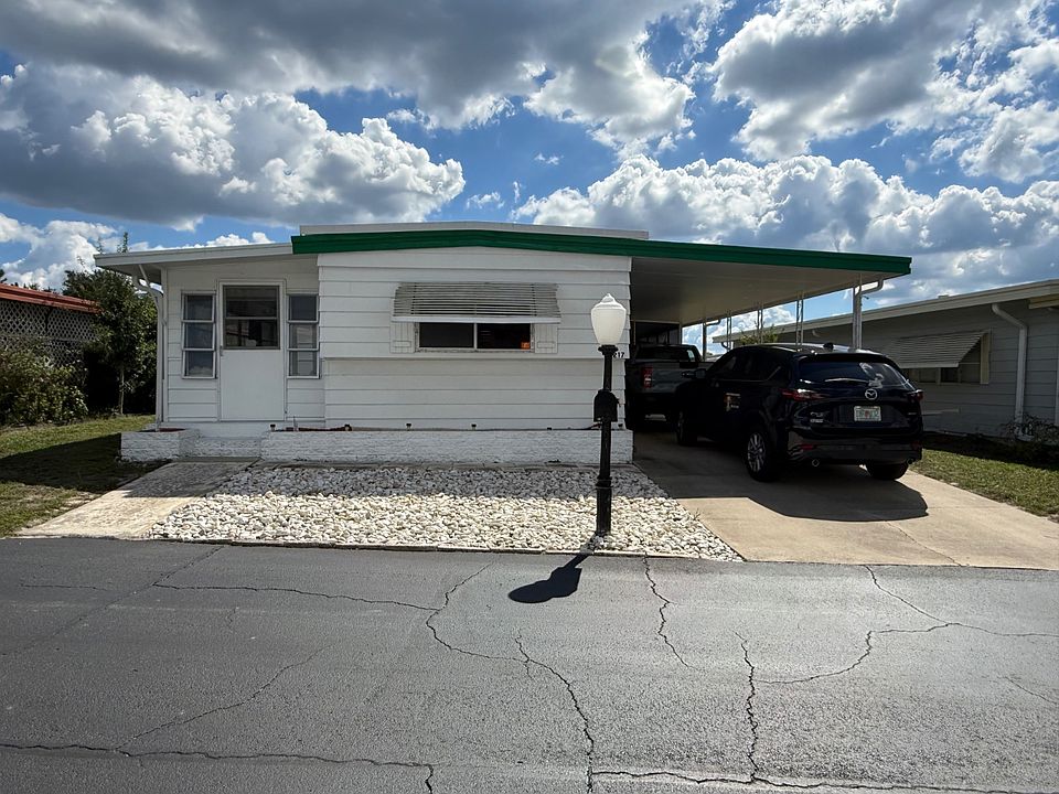 1st image of 217 Colburn Dr