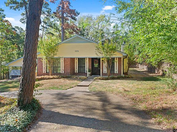 4th image of 1656 Pineview Ln