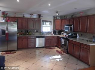 14305 Louisa St, Woodbridge, VA 22191