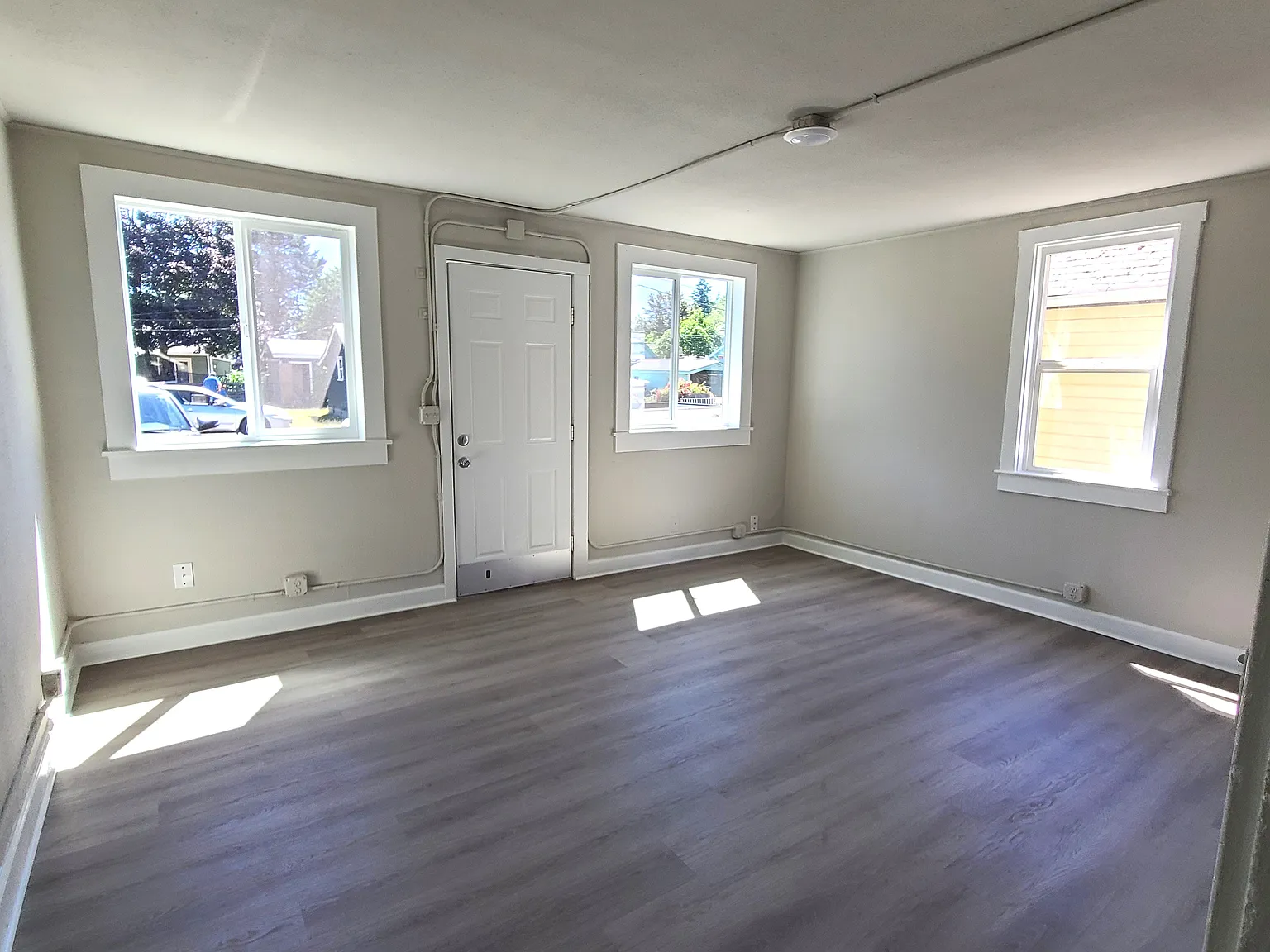2 bed, 550 sqft, $1,395 — Photo 3